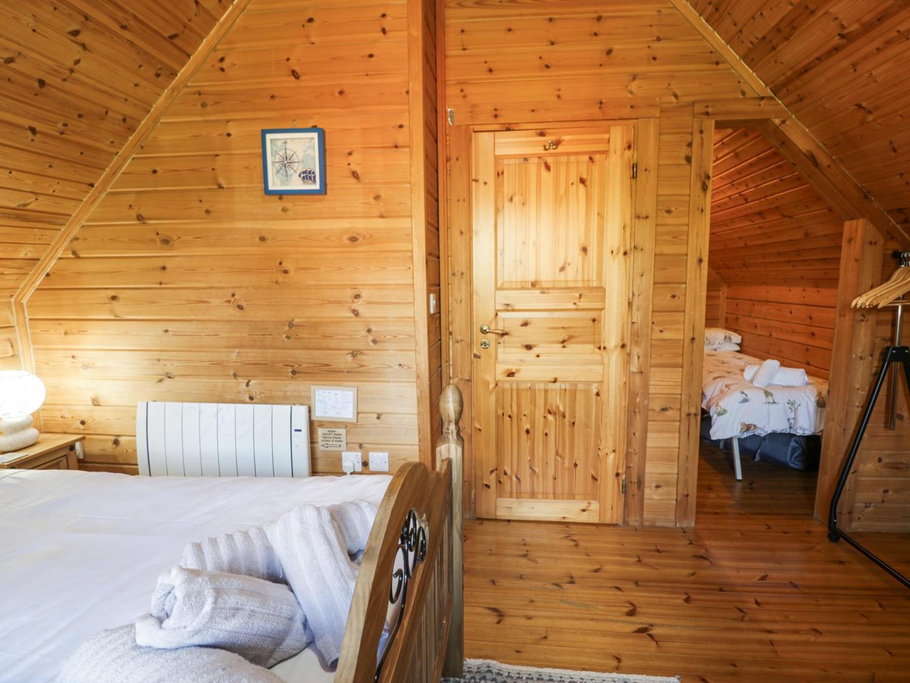 Sun View Lodge Llanbedr  Exterior photo